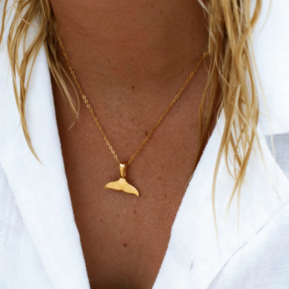 COLLAR COLA DE BALLENA 🐋 | SÍMBOLO DE FUERZA ❤️