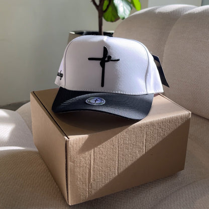 GORRA FE PREMIUM ✝️ + CAJA EXCLUSIVA 📦 + EBOOK: "EL PODER DE CREER" 🌟📘
